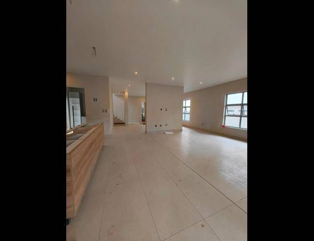 4 BEDROOM PROPERTY TO RENT IN BROOKLYN